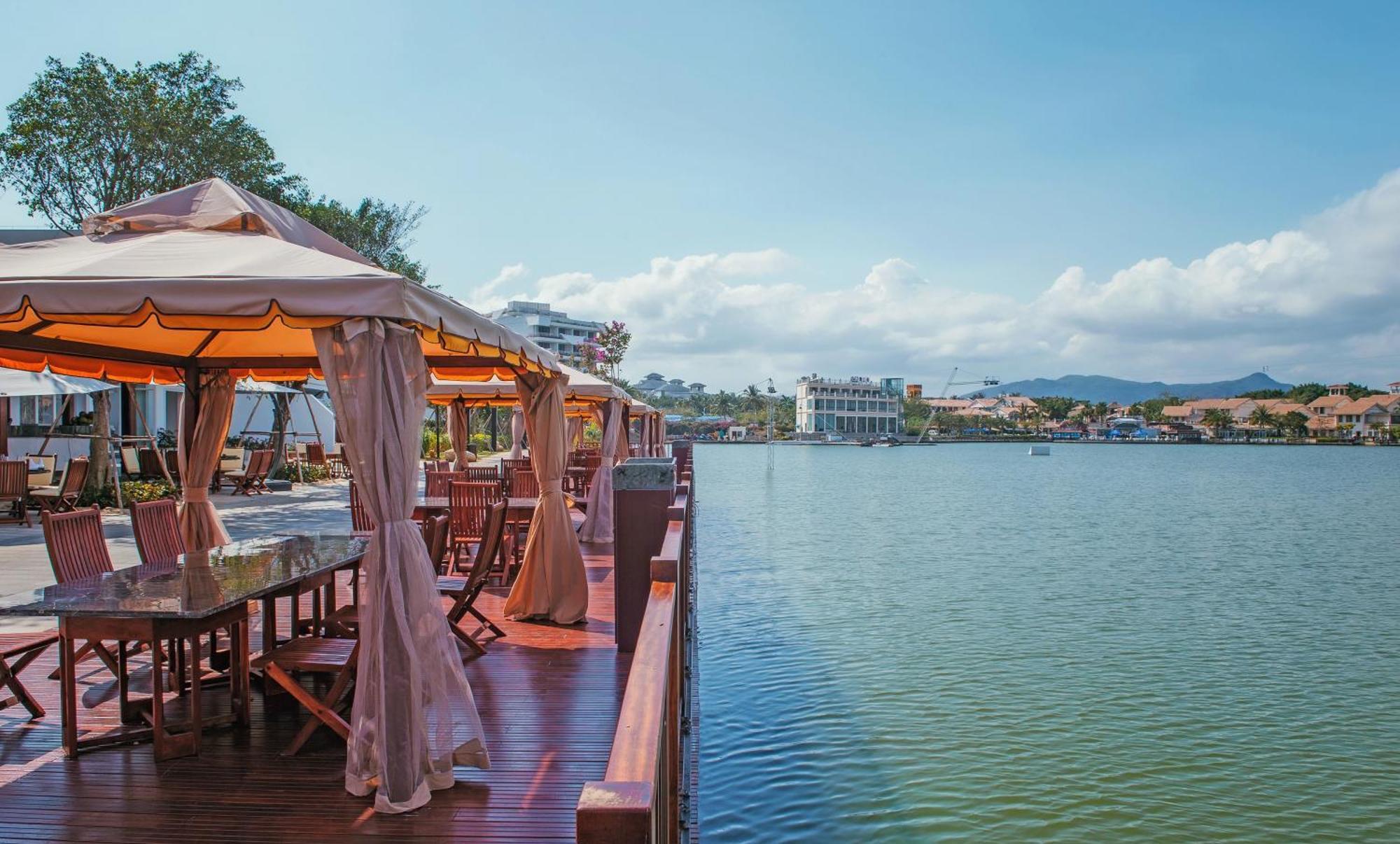 Palace Resort Yalong Bay سانيا المظهر الخارجي الصورة